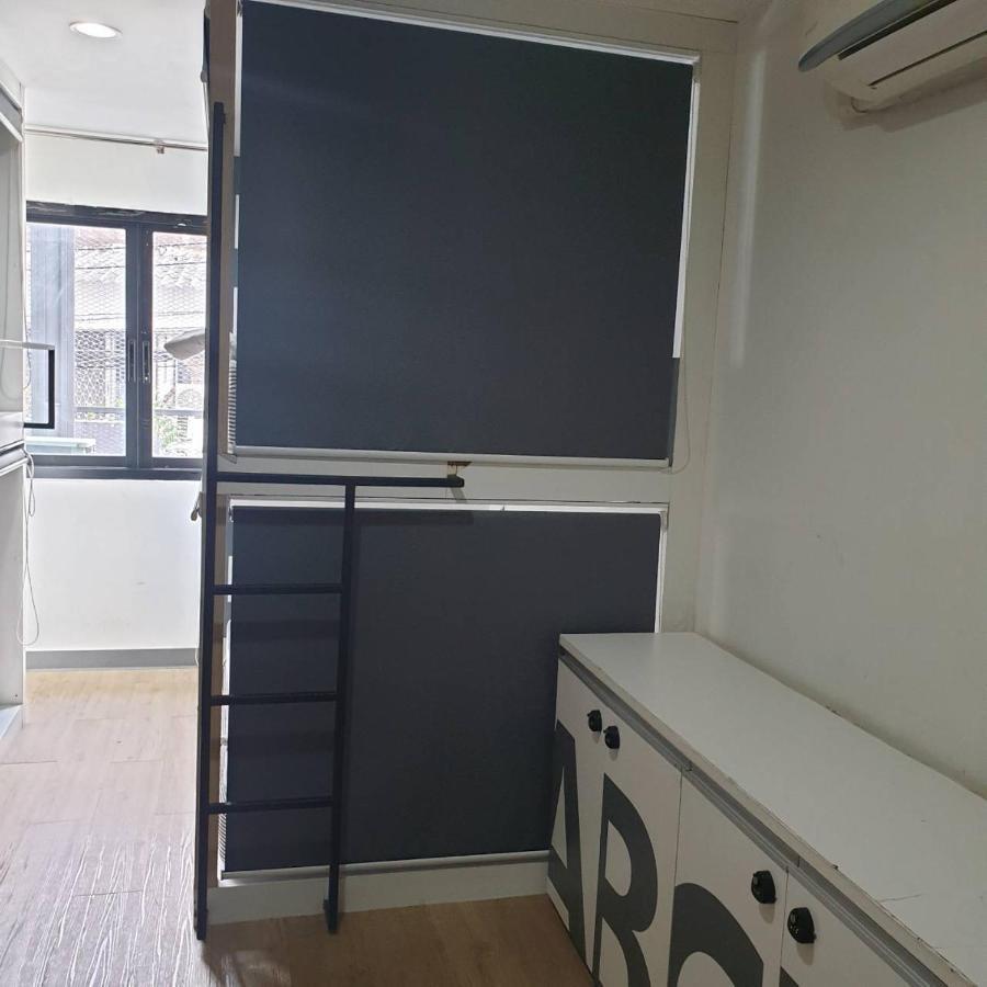 V30 Sukhumvit Otel Bangkok Dış mekan fotoğraf